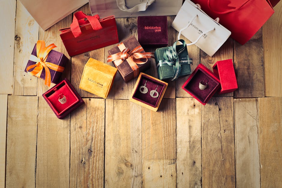 Perfect Christmas Gifts for Teachers: Make Their Holiday Bright