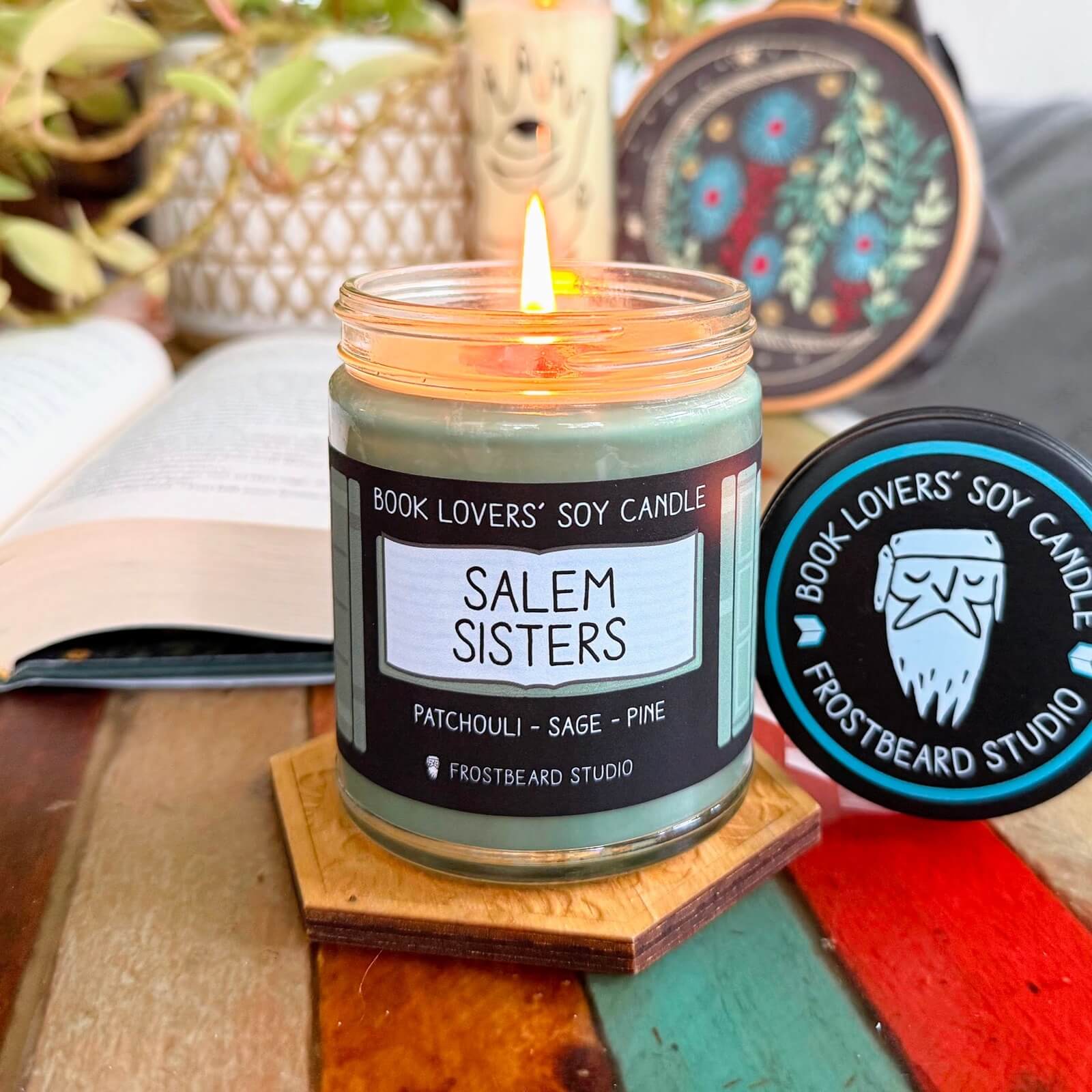Candle of the Month︱Subscription Box︱Frostbeard Studio